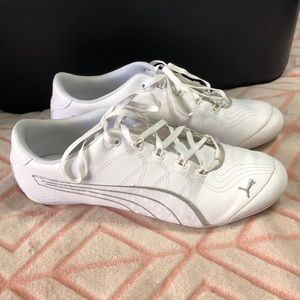 White Puma Tennis Shoes